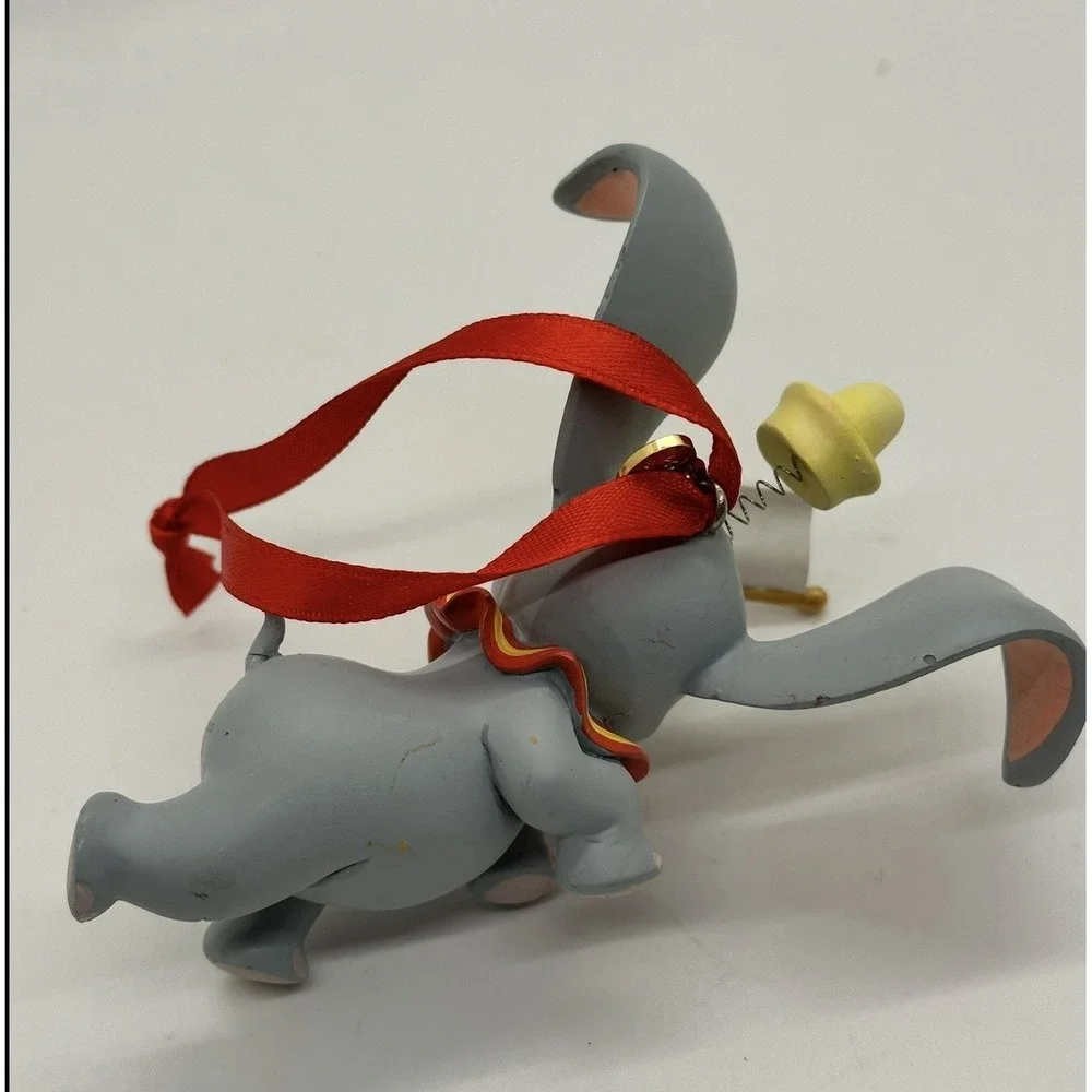 Rare!‎ Disney Store 2014 Sketchbook Dumbo The Flying Elephant Ornament by Disney